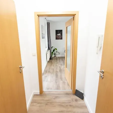 Schickes 1-raum-apartment Mit Balkon Und Vollausgestatteter Kueche 开姆尼茨